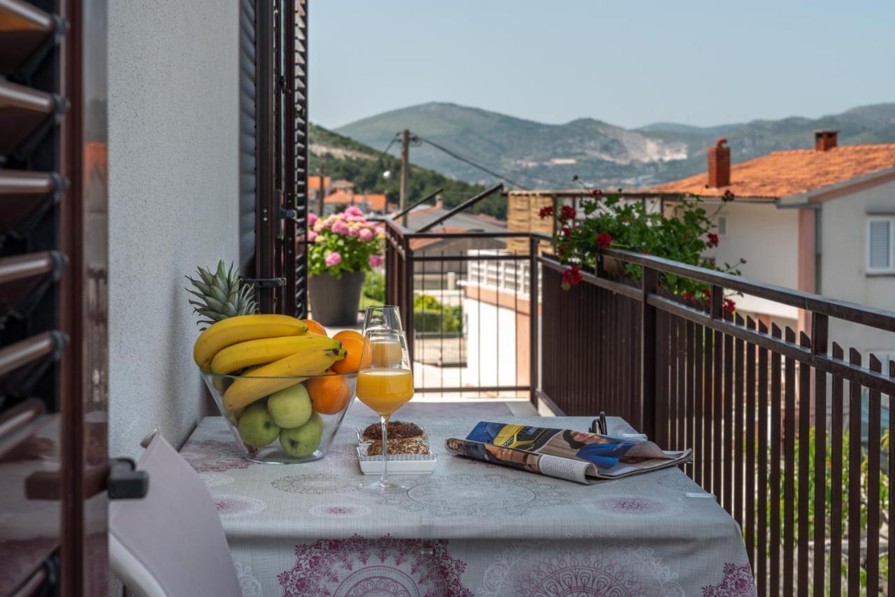 Apartments Bellezza Trogir Eksteriør bilde